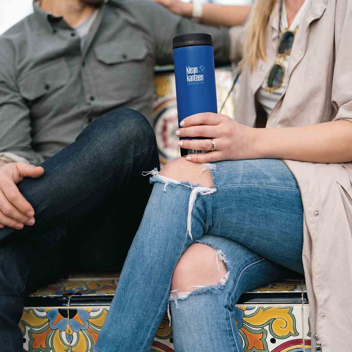 Cană termoizolantă 592 ml cu capac Cafe Cap - Klean Kanteen - TKWide Deep Surf