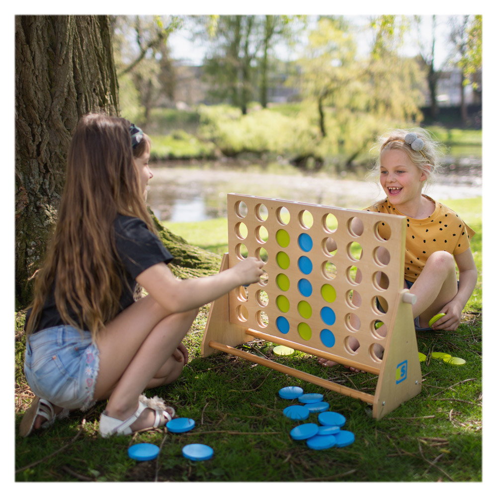 Joc gigant 4 pe un rând, BS Toys