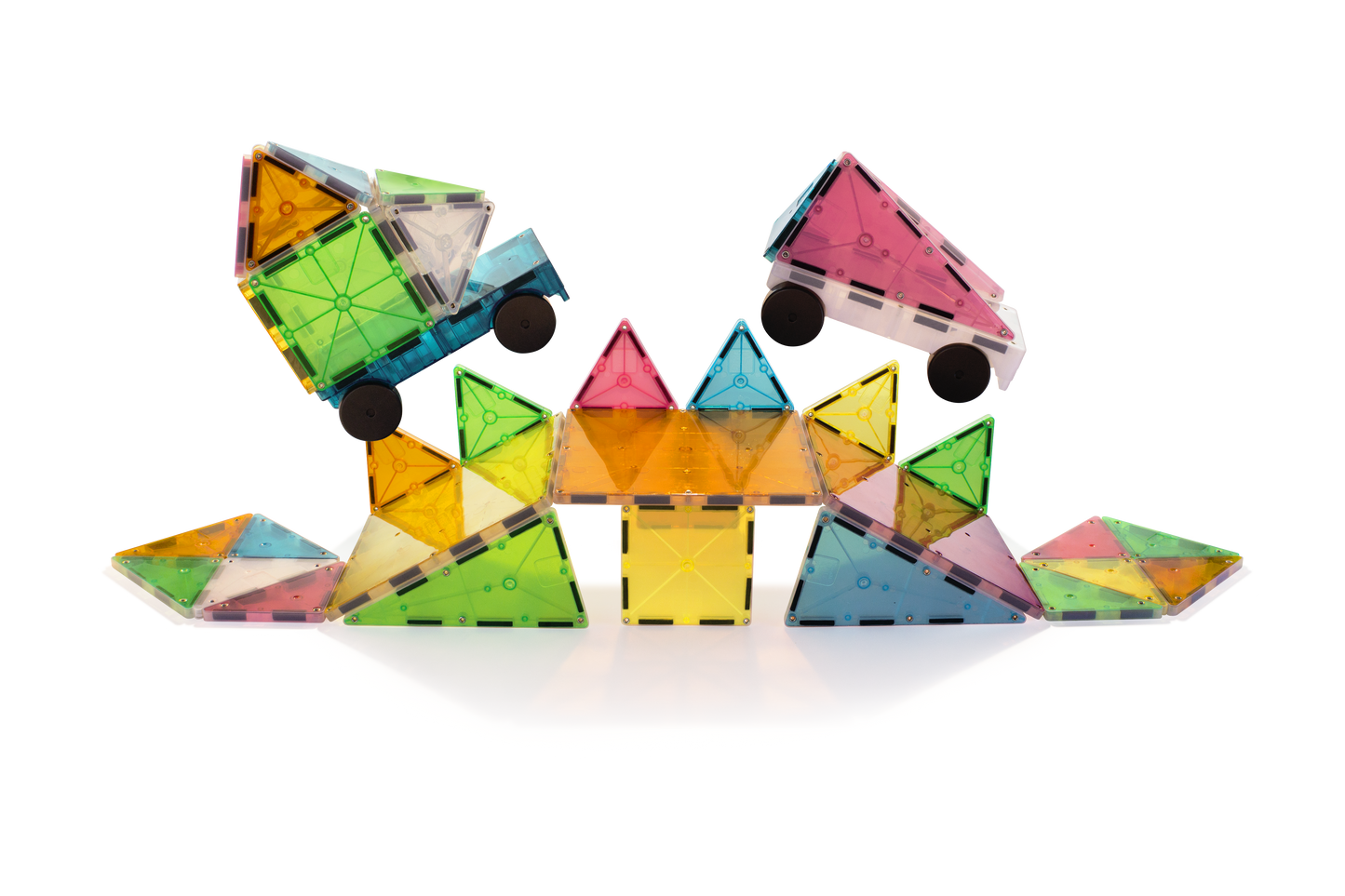 MAGNA-TILES Grand Prix, set magnetic 50 de piese cu mașinuțe