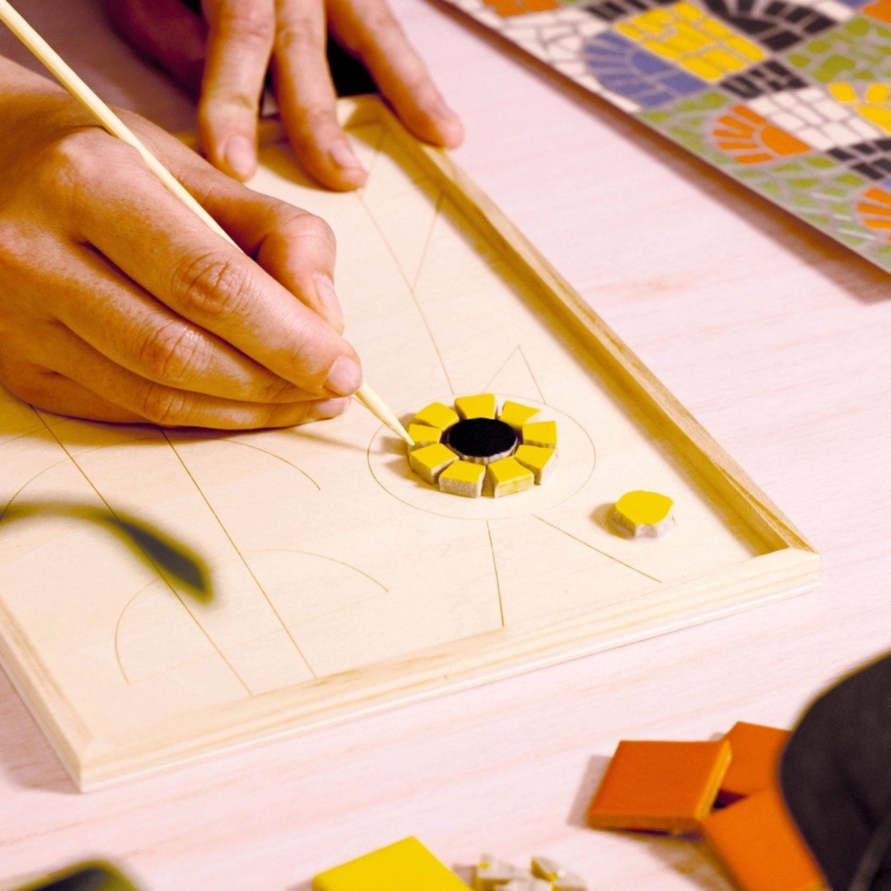 Atelier creativ pentru adulți Mozaic artistic 73, Djeco