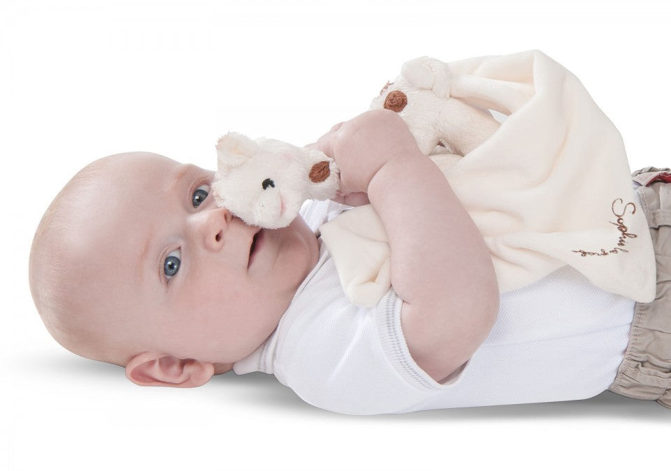 Set cadou Girafa Sophie Cherie și batistuța comforter