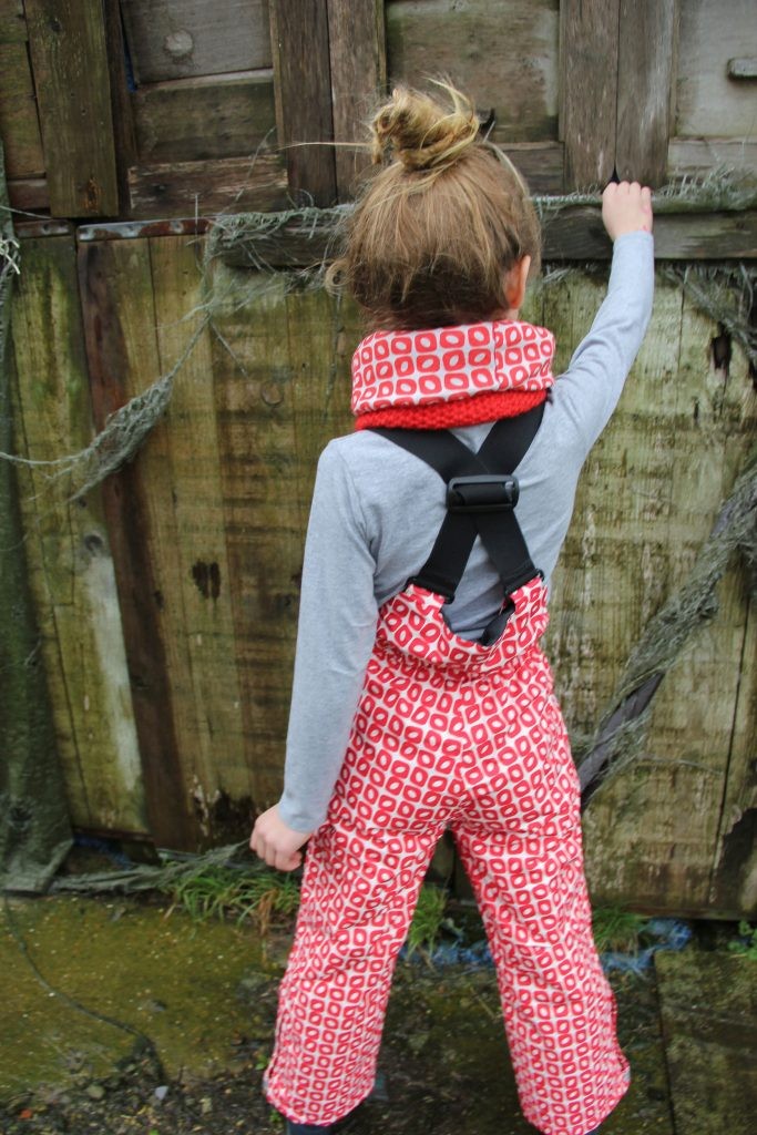 Pantaloni de iarnă cu bretele funky red - DucKsday