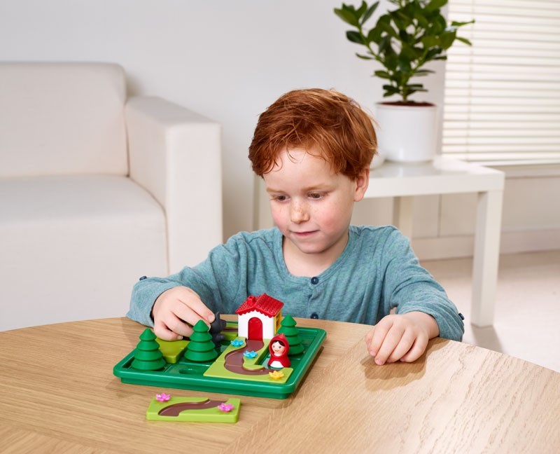 Little Red Riding Hood - Deluxe (Scufita Rosie,editie de lux) - Smart Games