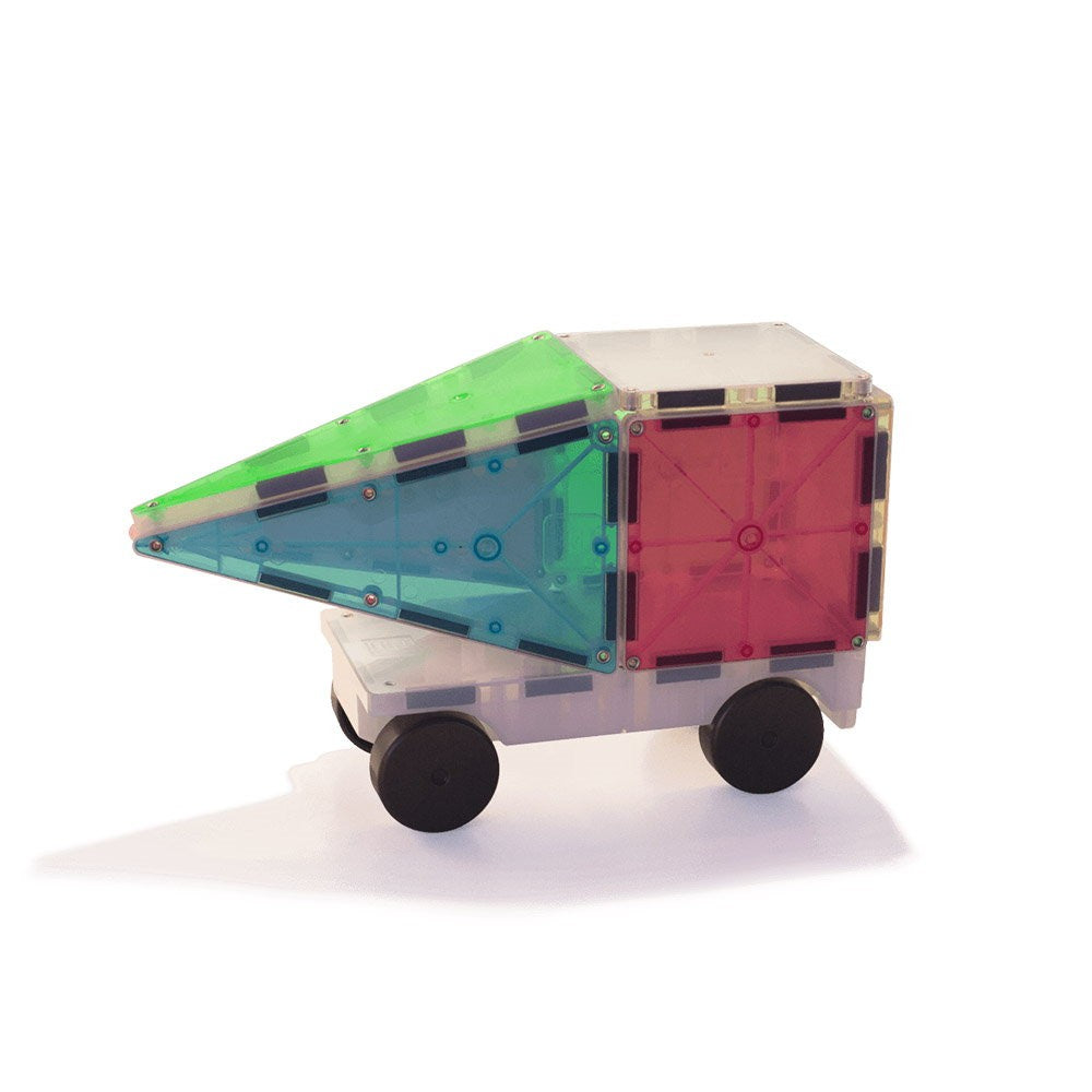 MAGNA-TILES Grand Prix, set magnetic 50 de piese cu mașinuțe