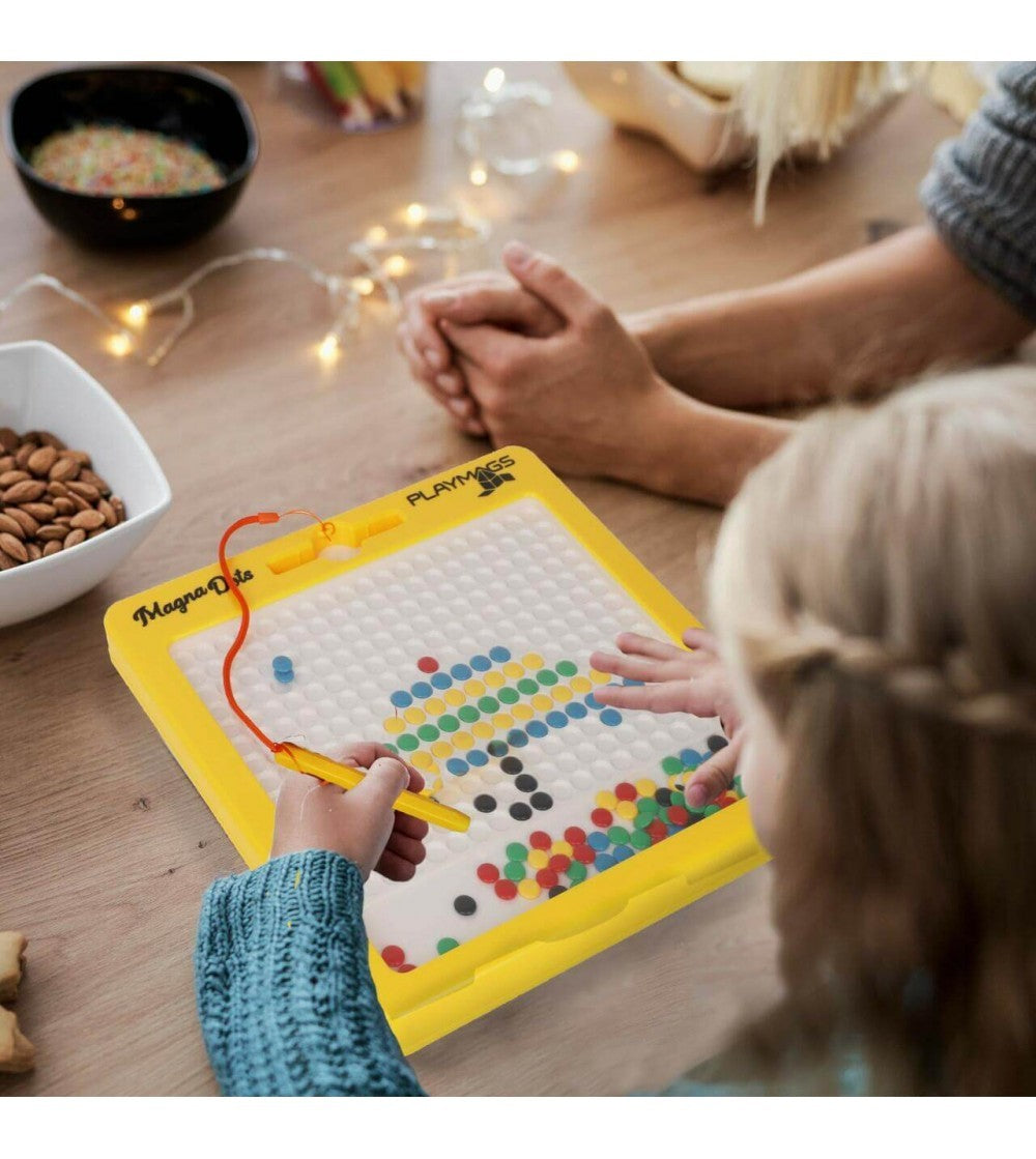 Tablă magnetică de desenat Playmags Magna Dots Small (Travel Size)
