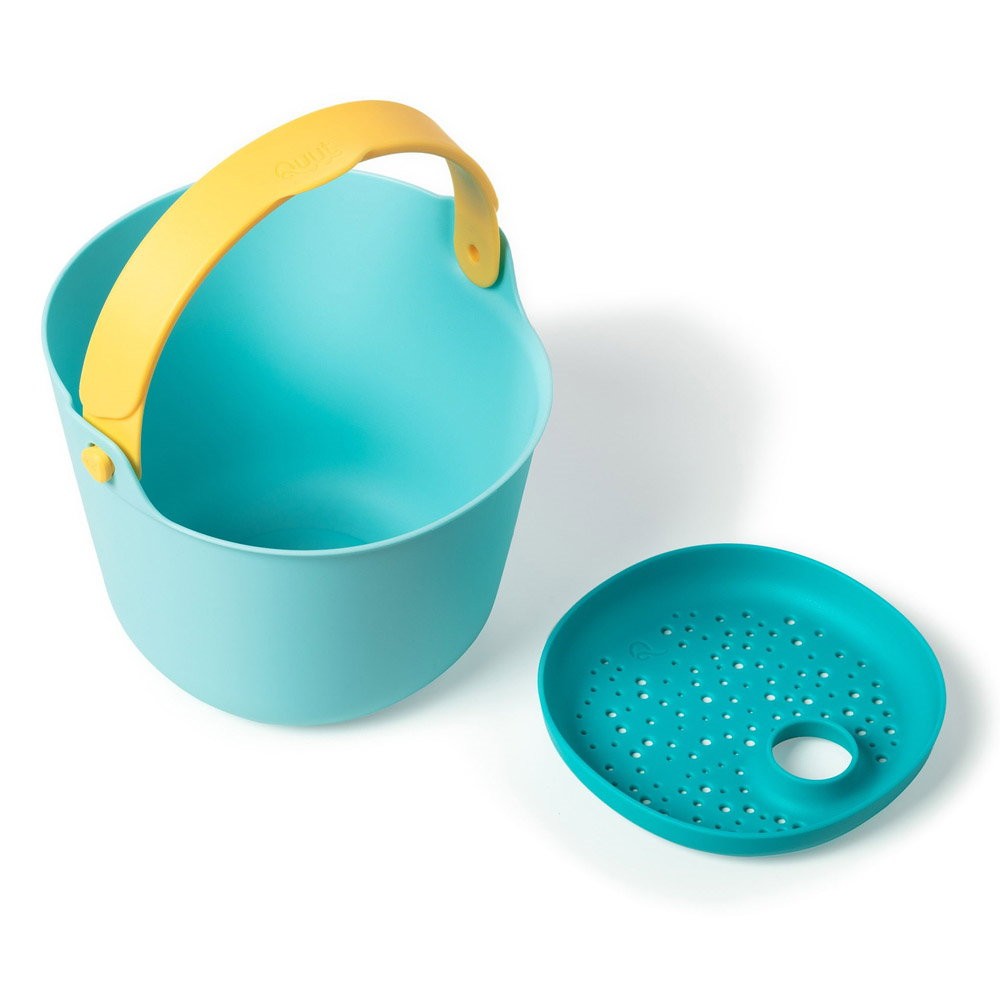 Bucki, găletușă cu sită, albastru deschis, Quut Toys