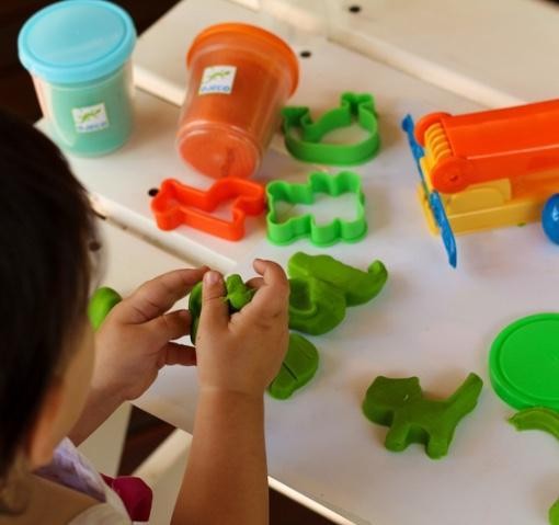 Set modelaj cu plastilină Djeco, culori Pop