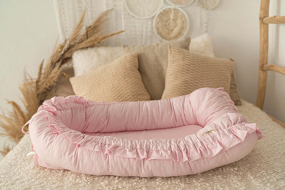 Baby Nest Roz cu Volănașe - Twindeco - Pink Cotton Flower
