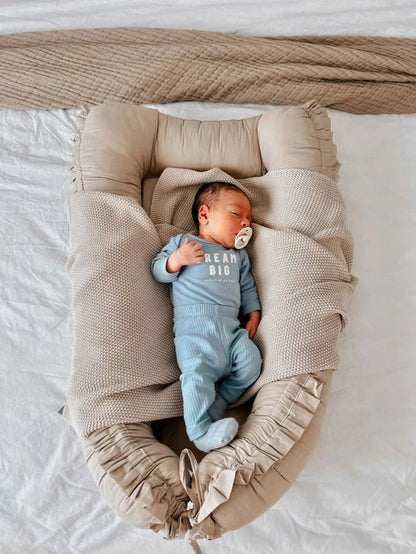 Baby Nest Bej cu Volănașe - Twindeco - Beige Cotton Flower