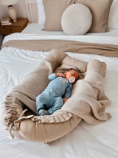 Baby Nest Bej cu Volănașe - Twindeco - Beige Cotton Flower