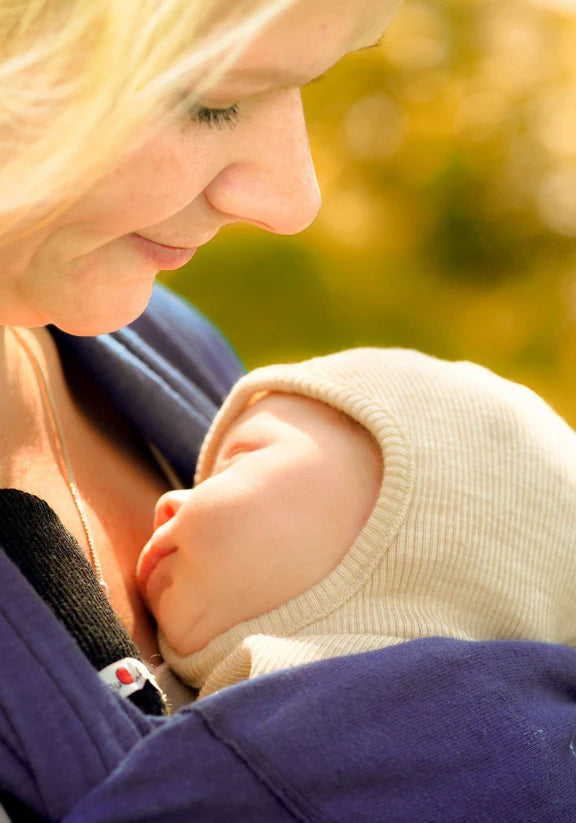 Cagulă Many Months din lână merinos - Drifwood Taupe