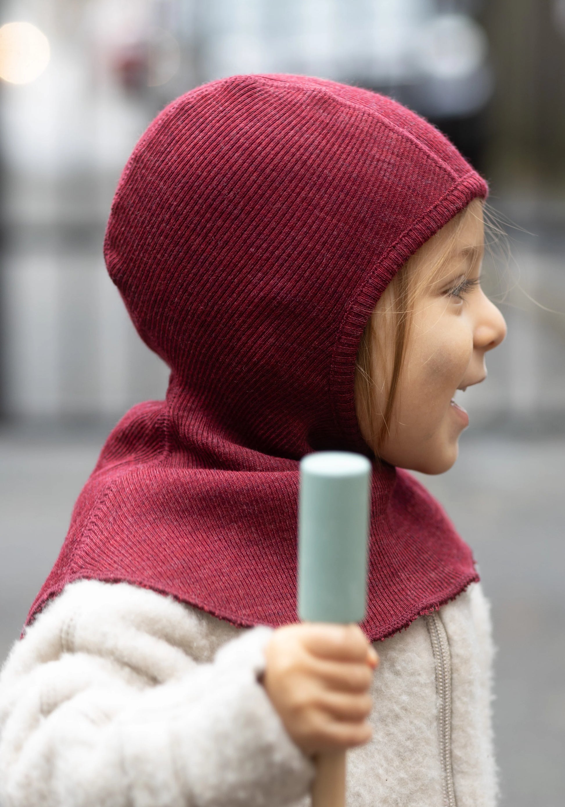 Cagulă lână merinos - Wild Pomegranate