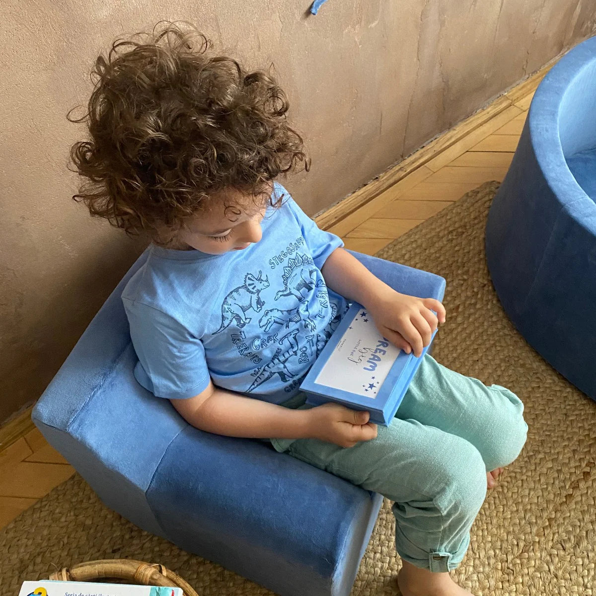 Fotoliu pentru copii Mentă, din catifea - Twindeco