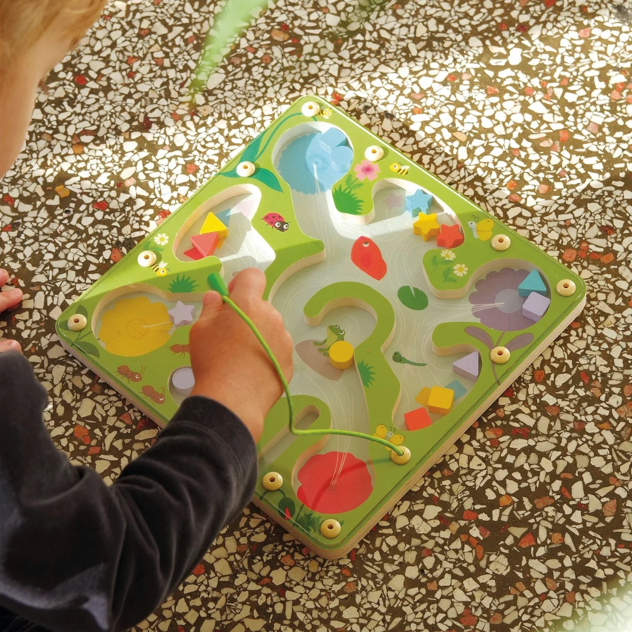 Joc magnetic de sortare, Djeco