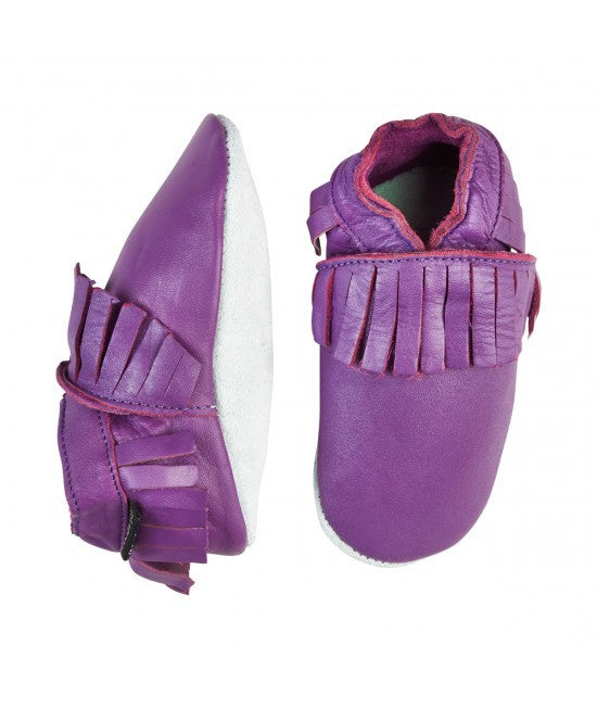 Papucei din piele cu talpă moale căptușiți - CeLaVi lila cu franjuri- Ideali pentru primii pași