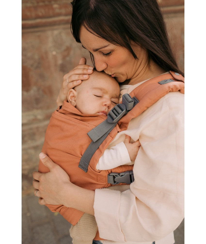 Marsupiu Ergonomic Boba X Apricot complet ajustabil pentru orice vârstă