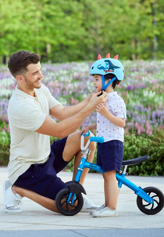 Cască Micro Scootersaurus S, cu Led